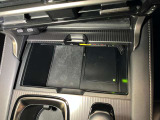 置くだけ充電装備