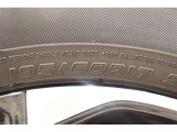 195/60R17    装着タイヤサイズです。 夏タイヤもスタッドレスタイヤの事も、トヨタモビリティ石川にご相談くださいませ