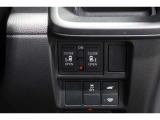 ◆◆両側電動スライドドア!!荷物で手が塞がる時など簡単にドアの開閉が出来ます!何より力いらずで開閉OK!女性やお年寄りにも優しい♪電動機能はOFFにもできますから元気なお子様の駆け出しも安心!