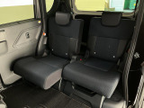 【スライドシート】後席にもスライド機構があることで、細やかに荷室スペースを確保!日常の様々なシーンに対応します♪