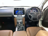 見通しのよいすっきりとした視界で、誰でも運転しやすいです。運転のしやすさは疲れにくさにも繋がりますよ♪