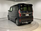 ご納車までの期間ですが、県内のお客様は2、3週間、県外のお客様は3、4週間ほどでご納車が可能となります。但し、お支払いや書類の状況によっては多少の前後もありますので、その際には何卒ご了承下さい。