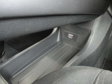 HDMIにも対応していますので端末の映像も車内でお楽しみいただけます