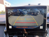 いまや必須装備「ナビゲーション」搭載!知らない場所にスイスイッとドライブ。もう、これなしではハンドルを握れませんね!でも運転中の操作は危険ですのでご注意ですね☆