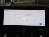 ディスプレイオーディオを装備。スマホとクルマをつなぐことで、これまでのナビに加えて、いろんなサービスが楽しめます。