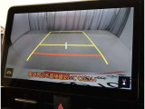 バックガイドモニター搭載で、駐車時もラクラク安心!
