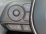 ブルートゥースに接続すれば、スマホに入れている音楽が聞けたり運転中に電話がかかってきてしまった場合もハンドルから電話を取ることができます!