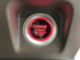 ワンプッシュでエンジンのスタート、ストップが出来て便利です。