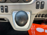 運転ラクラク6AT!下り坂等でエンジンブレーキを強く掛けたい時にカンタン操作でギアを下げられます☆