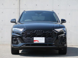 一目でAudiだと分かる特色を持つフロントマスク。