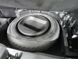 スペアタイヤ