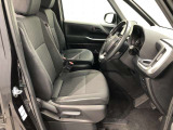 【運転席・助手席】です!実際お座りいただくのが分かりやすいと思いますので、ぜひお気軽にご来店ください♪状態もいいですよ☆