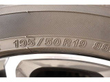 195/50R19   装着タイヤサイズです。 夏タイヤもスタッドレスタイヤの事も、トヨタモビリティ石川にご相談ください