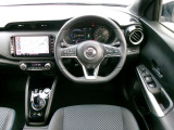 操作しやすい運転席で快適ドライブ。