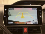 いまや必須装備「ナビゲーション」搭載!知らない場所にスイスイッとドライブ。もう、これなしではハンドルを握れませんね!でも運転中の操作は危険ですのでご注意ですね☆