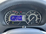 大きく見やすいスピードメーター☆魅力的な走行距離です♪