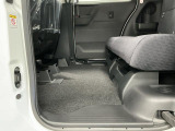 足元は広々♪しっかり内装ルームクリーニングを実施しています。車に自信があるからこそ、是非一度ご来店頂き見てもらえると幸いです。