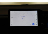 ディスプレイオーディオを装備。スマホとクルマをつなぐことで、これまでのナビに加えて、いろんなサービスが楽しめます。