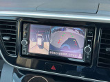 空から車を見たような「アラウンドビューモニター」!車の周りが一目で確認できるので、小さなお子様や障害物があっても安心して乗ることができます。