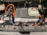 ホンダスタッフがしっかり整備して保証付きにてお渡し致します。エンジンルーム&室内ルームともにクリーニング済みで清潔です。快適なドライブをお楽しみください。