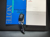 スマートキーはバッグなどにしまったままボタン操作でエンジンの始動・停止ができて大変便利です。