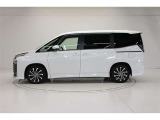 HV車です。ガソリン車より燃費もよく静かで滑らかな走りです。