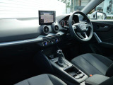 新型の車種から、お求めやすいモデルまで幅広く取り扱っております。