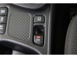 電動パーキングブレーキを搭載。スイッチ操作でパーキングブレーキを作動・解除することが可能ですので、操作の力が不要ですよ♪