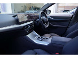 BMWらしい、シンプルですが直感で使いやすい内装デザインです☆お問合せ(無料ダイヤル)0078-6002-613077迄お待ちしております。大阪府吹田市芳野町5-55 毎水曜、第二・第三火曜日定休 営業時間10:00〜18:00