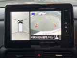 アラウンドビューモニターです☆車の前後左右にカメラがついており駐車時には上から車を見たような画面が見れますので、4方向の状況を確認することができる便利な機能です☆