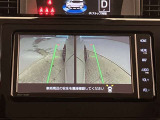 いまや必須装備「ナビゲーション」搭載!知らない場所にスイスイッとドライブ。もう、これなしではハンドルを握れませんね!でも運転中の操作は危険ですのでご注意ですね☆