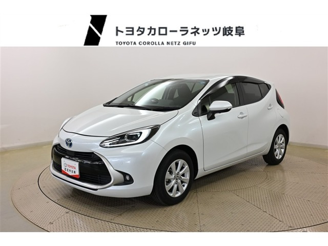 トヨタ アクア 