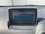 Bluetoothに接続することで、スマートフォンに入っている音楽アプリを車内で楽しめたり、通話が出来ます♪