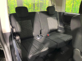 ドライバーによって運転しやすいポジションは異なり、あの車はどうなのか不安なこともありますよね。気になるお車は店頭で乗り込んでご確認いただけます♪
