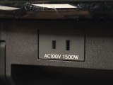 非常時やキャンプなどに役立つAC100Vコンセント付きです。