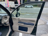 お車の状態は内外装共にとても綺麗な状態を保っておりますので私共でも自信を持ってお薦め出来る1台です!!