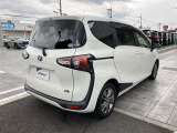 全国のトヨタディーラーにて保証が受けられるロングラン保証が1年間無料でつきます。別途費用にて3年間に延長できます。