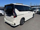 セレナ 1.2 e-POWER ハイウェイスターV 