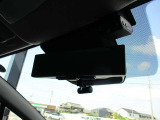 【メンテプロパック】お客さまの快適なカーライフのために、クルマを知り尽くしたプロが法定点検や安心点検など6か月ごとの点検でおクルマの状態を定期的にチェックします