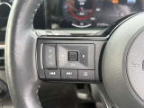 ステアリングスイッチ搭載!ハンドルひとつで手を離さなくても運転中視線をそらさなくても操作が出来て便利です