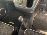 ミッションはフロア5MT!マニュアル車です!