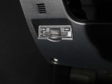 ETC車載器が搭載されているので、高速道路の乗り降りもノンストップで通過できます♪