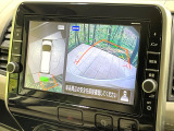【アラウンドビューモニター】専用のカメラにより、上から見下ろしたような視点で360度クルマの周囲を確認することができます☆死角部分も確認しやすく、狭い場所での切り返しや駐車もスムーズに行えます。