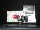 トヨタ認定中古車保証付!(1年間、距離無制限 HV車はHV保証付) 別途延長保証もご用意しております♪ ぜひ現車を確認にご来店ください