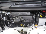 エンジンルームもクリーニング済み。エンジンのコンディションは良好です。