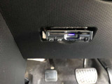 運転席足元にETCをスマートに取り付け