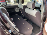 ゆとりある広々とした車内空間は、ドライブを始め買い物やレジャーなど、幅広く活躍します。一人でもみんなとでもお出かけを楽しみましょう!
