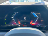 『運転』に対するBMWのこだわりはメーターパネルにも表れております。視野性の良いメーターパネルは疲労感の軽減と、運転の楽しさをもたらしてくれます。
