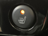 【シートヒーター】寒い日に重宝するシートヒーター!エアコンより早く温まってくれるので寒がりの人も安心ですね♪エアコンの温風は乾燥するから苦手、という方にもをおすすめです。