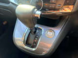 気になるお車がありましたら右の電話番号から直接お店にお問い合わせください。支払方法から車両情報、状態までなんでもご説明させて頂きます。スタッフ一同ご連絡お待ちしております。